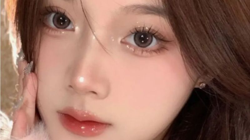 Layout makeup Trung Quốc Douyin hot trend